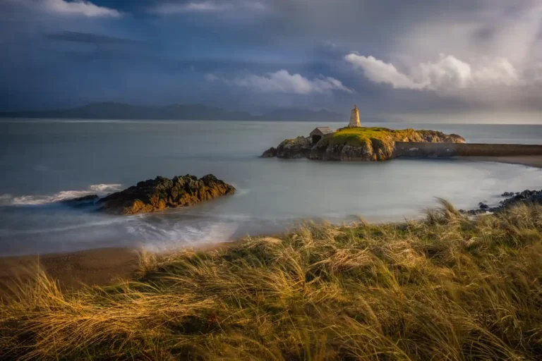 2025 ACP HC15 - Llanddwyn Island Golden Light - Chris Colyer - PPG