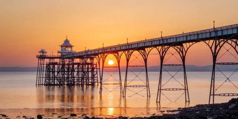 2026 CH JA - Clevedon Pier Sunset - Ian Lewis - PPG